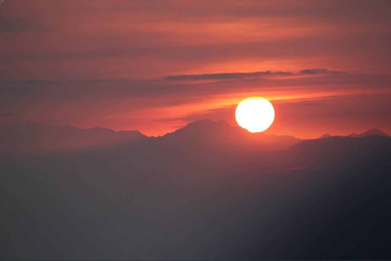 Tiger Hill Trek